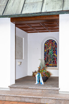 Thumbnail: _JA 25171 Kriegerdenkmal.jpg